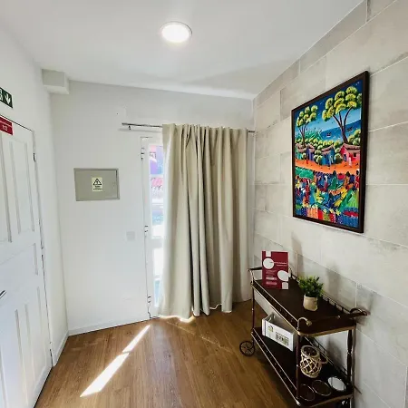 Charming Ii Funchal (Madeira)